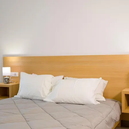 Apartman Olithos *