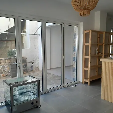Apartman Olithos