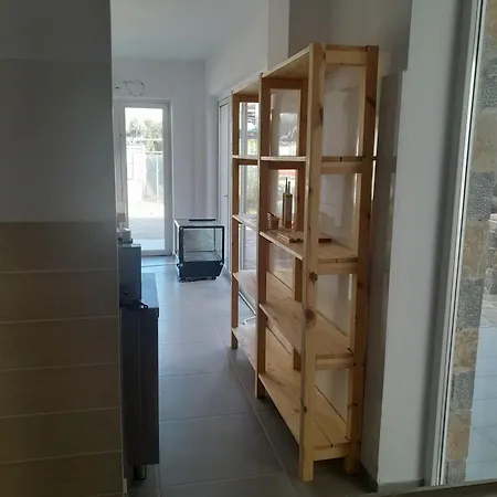 Olithos Apartment *